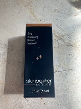 Trio Rebalancing Moisture Treatment